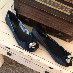 Coach Flats